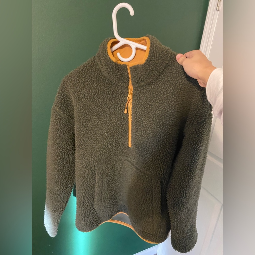 United By Blue sherpa quarter zip